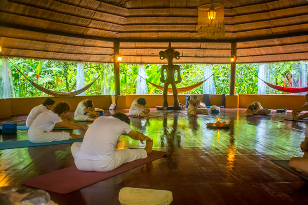 Costa Rica yoga retreat with yoga teacher
