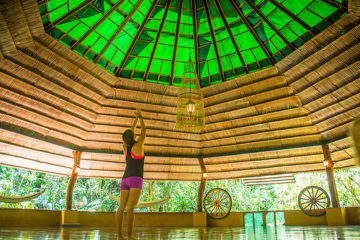 yoga teacher training in costa rica